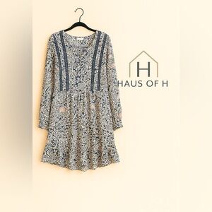 Haus of H Blue and Cream Paisley Tunic Dress